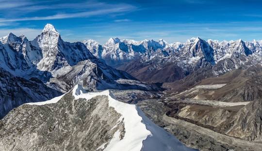 Island Peak (Imja Tse) Climbing